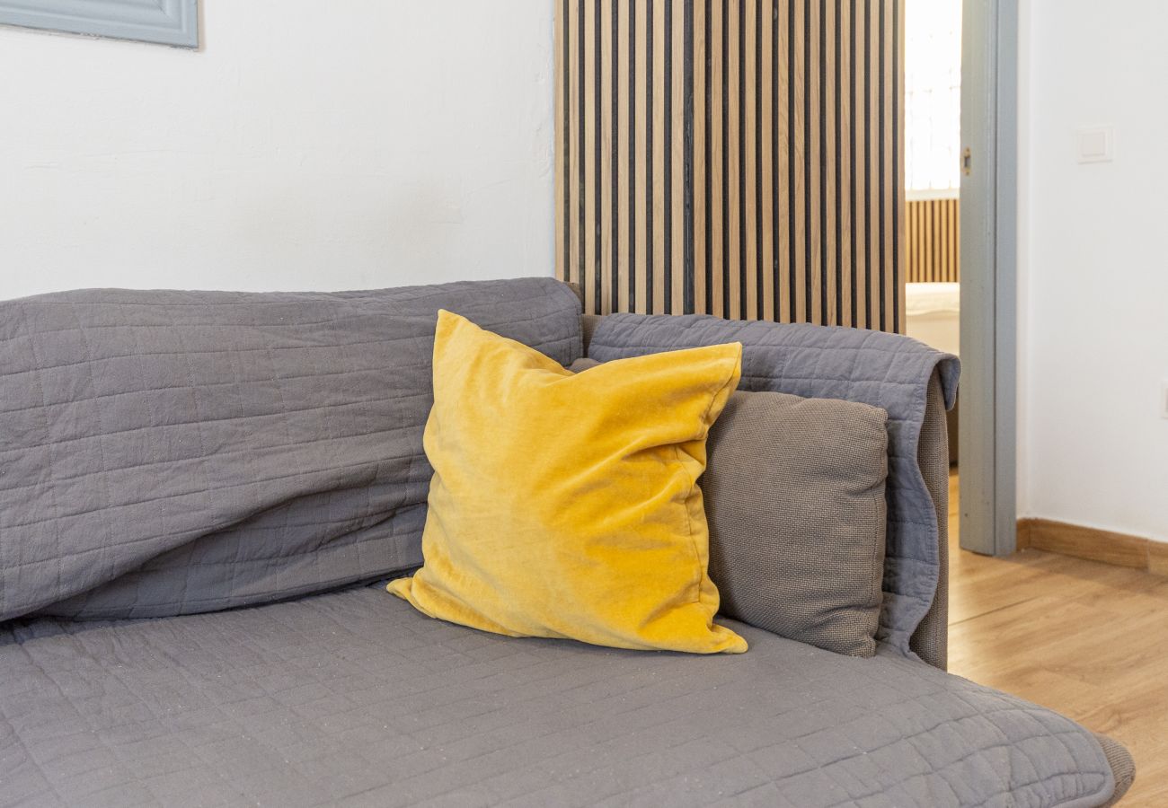 Apartment in Málaga - Malaga Central 2 Bedroom Patio 