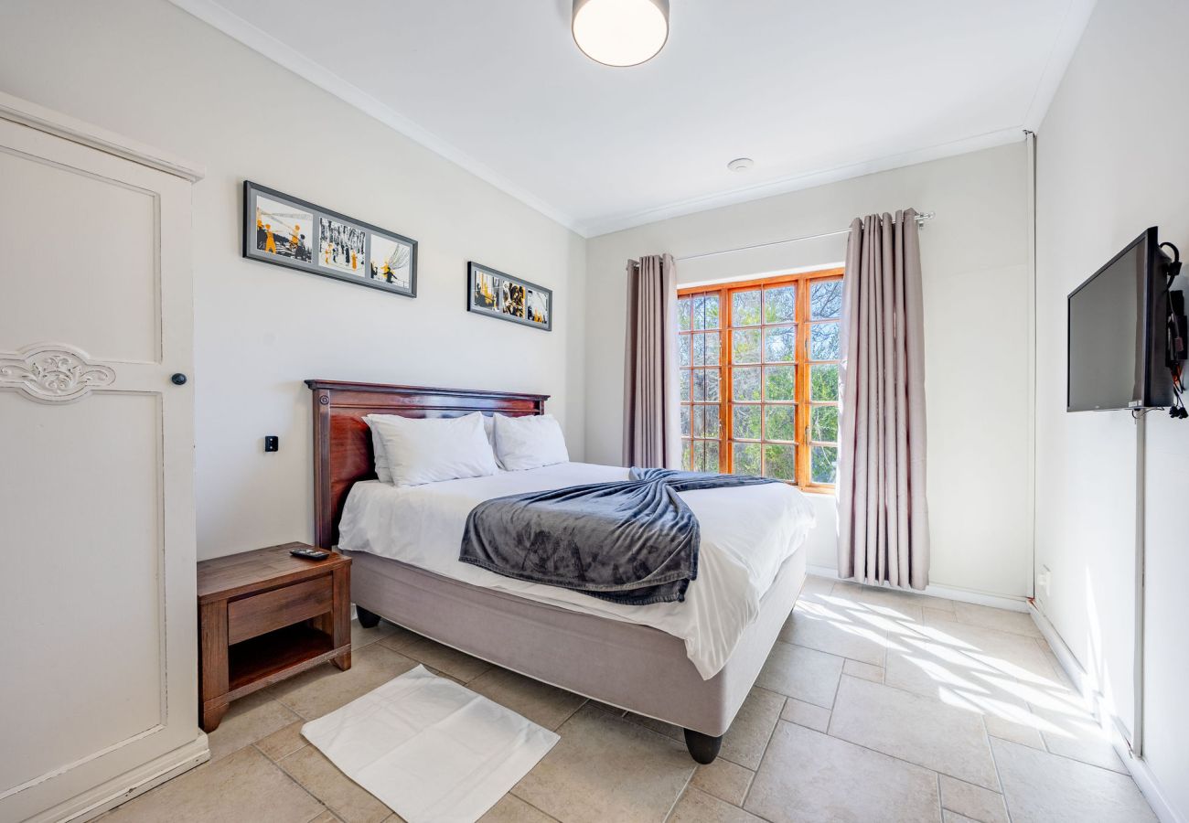 House in City of Cape Town - Luxurious Peaceful Mountain Retreat